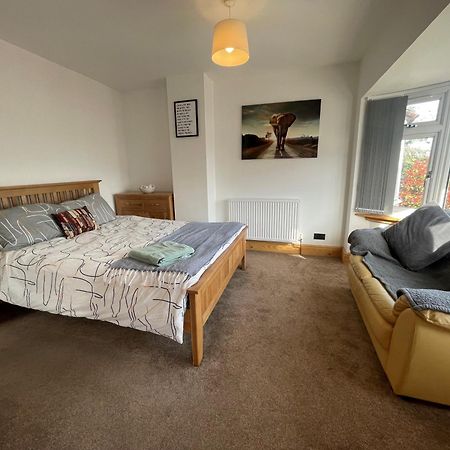 Apartamento 45 Mold Road Wrexham Exterior foto